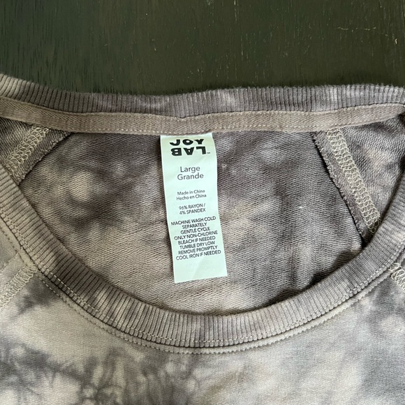 Joy Lab Crew Neck Tie Dye Shirt. Size Large - Picture 6 of 7